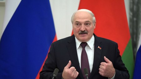 Лукашенко призвал поддерживать многодетные семьи - «Новости»