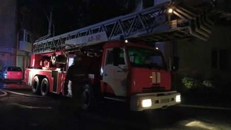 В результате крупного пожара под Екатеринбургом погиб ребенок - «Новости»
