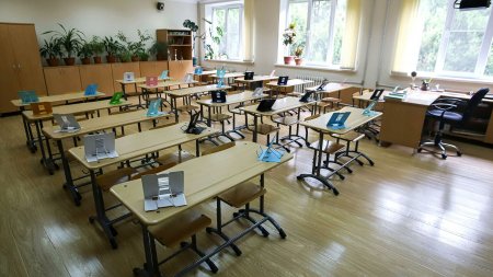 В Воронеже учительница, рассуждавшая о неполной семье, решила уволиться - «Новости»