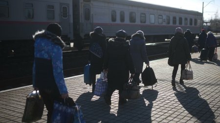 Из Ясиноватой в Россию эвакуировали почти 40 человек - «Новости»