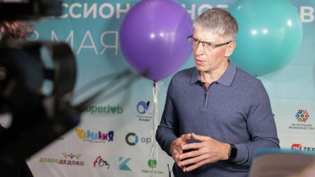 Алексей Фурсин: молодежь видит в предпринимательстве альтернативу найму - «Новости»