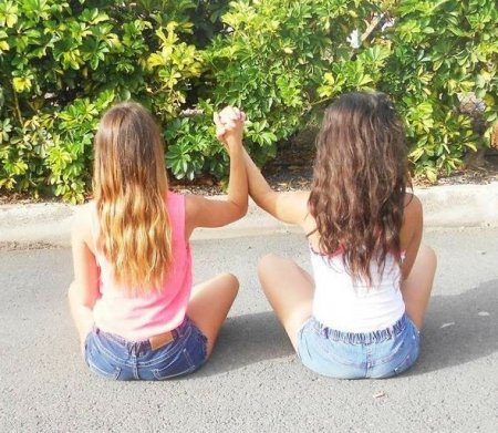 Дружба и соперничество: особенности взаимоотношений девочек-подростков - « Как воспитывать ребенка»