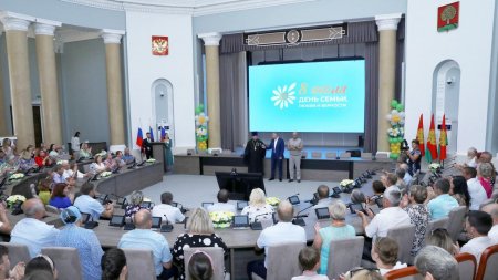 В Липецкой области 30 лучших семей отметили наградами - «Новости»