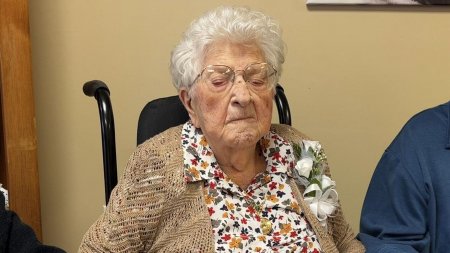 Старейшая американка умерла в возрасте 115 лет, пишут СМИ - «Новости»