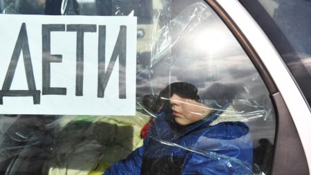 В Киеве признали, что вернувшиеся из России дети хотят уехать обратно - «Новости»