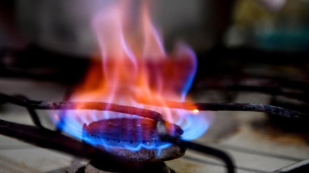 В Махачкале восемь человек отравились угарным газом - «Новости»